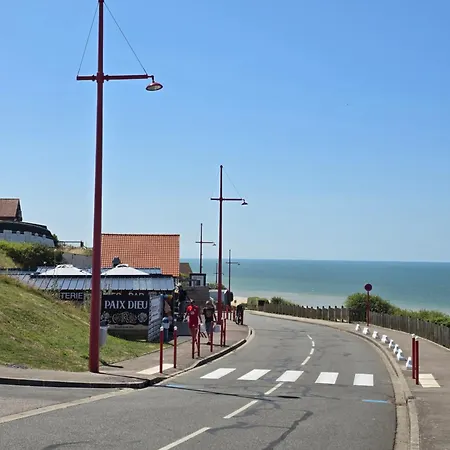 Parque de Campismo Mobil-home Vue Piscine - La Falaise - La Coquille D'opale *