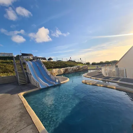 Mobil-home Vue Piscine - La Falaise - La Coquille D'opale