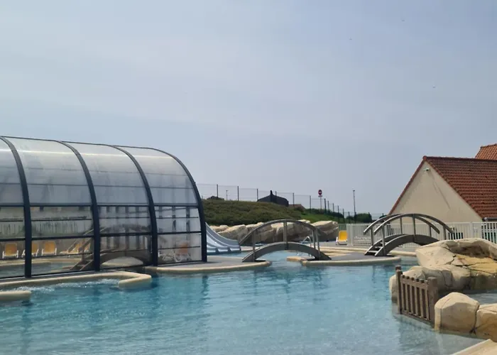 Kemp Mobil-home Vue Piscine - La Falaise - La Coquille D'opale *