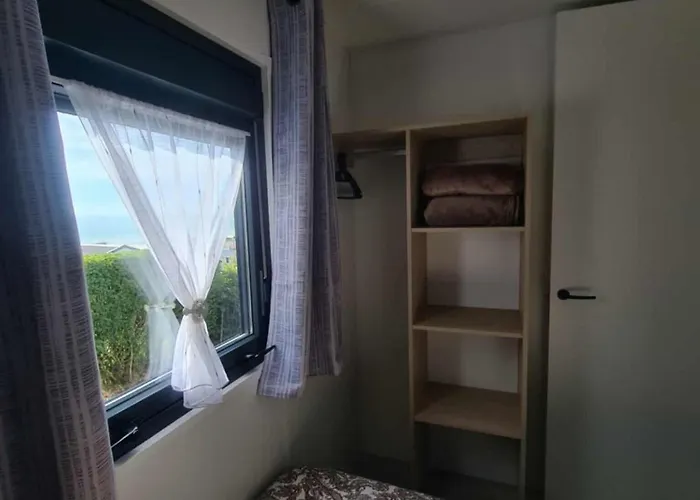 Mobil-home Vue Piscine - La Falaise - La Coquille D'opale *