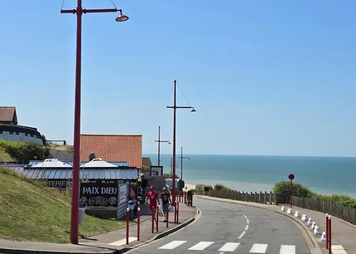 Kemp Mobil-home Vue Piscine - La Falaise - La Coquille D'opale *