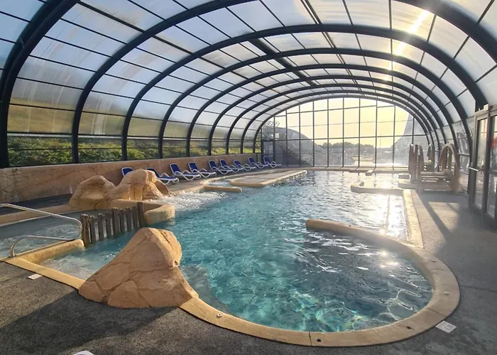 Kemp Mobil-home Vue Piscine - La Falaise - La Coquille D'opale Équihen-Plage